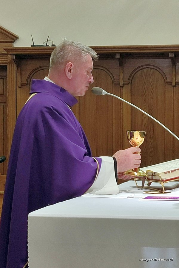 73 Msza wieczorna.jpg